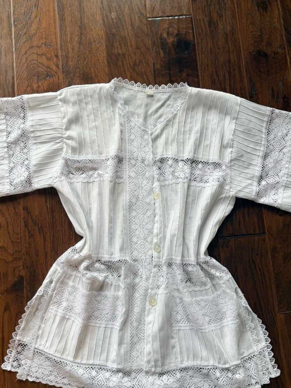 Women's White Lace Button-Front Dress